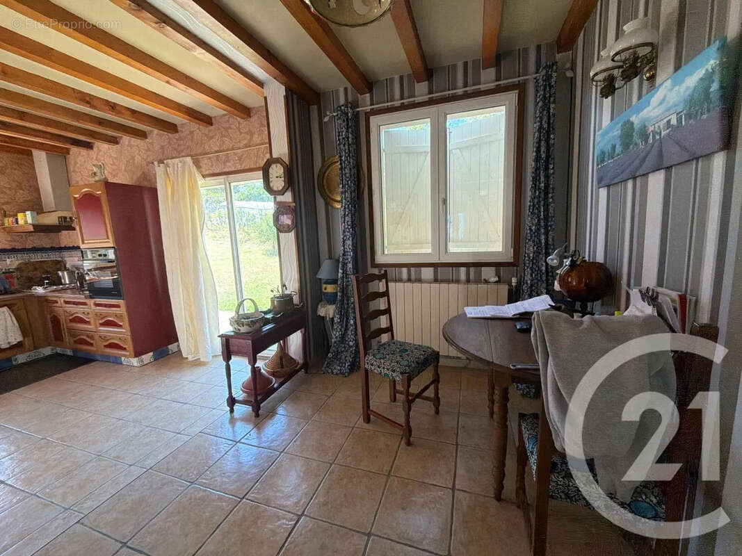 Maison 163 m² à Peaugres  - photo 5