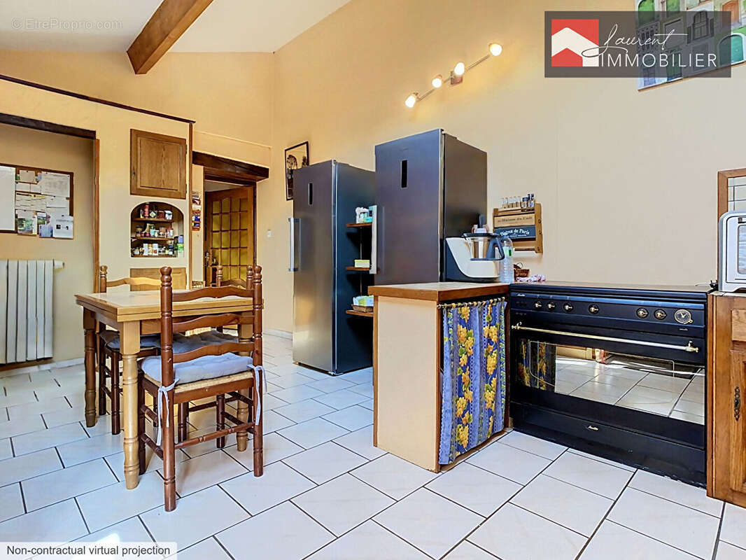 Maison familiale de 144 m² avec terrasse et jardin, Tournus - photo 6