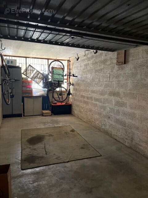 Appartement à MAUGUIO