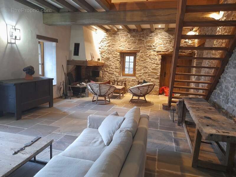 Propriete à vendre 7 pièces SARE (64) - photo 7