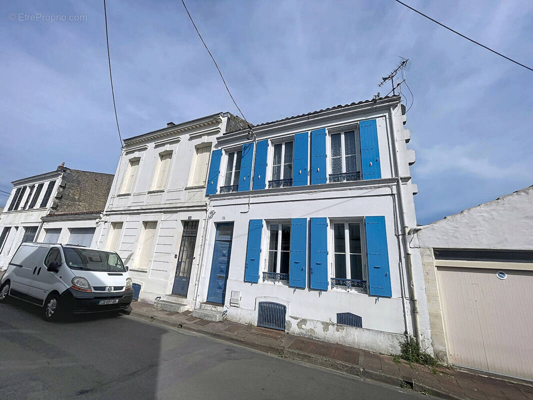 Maison à ROCHEFORT