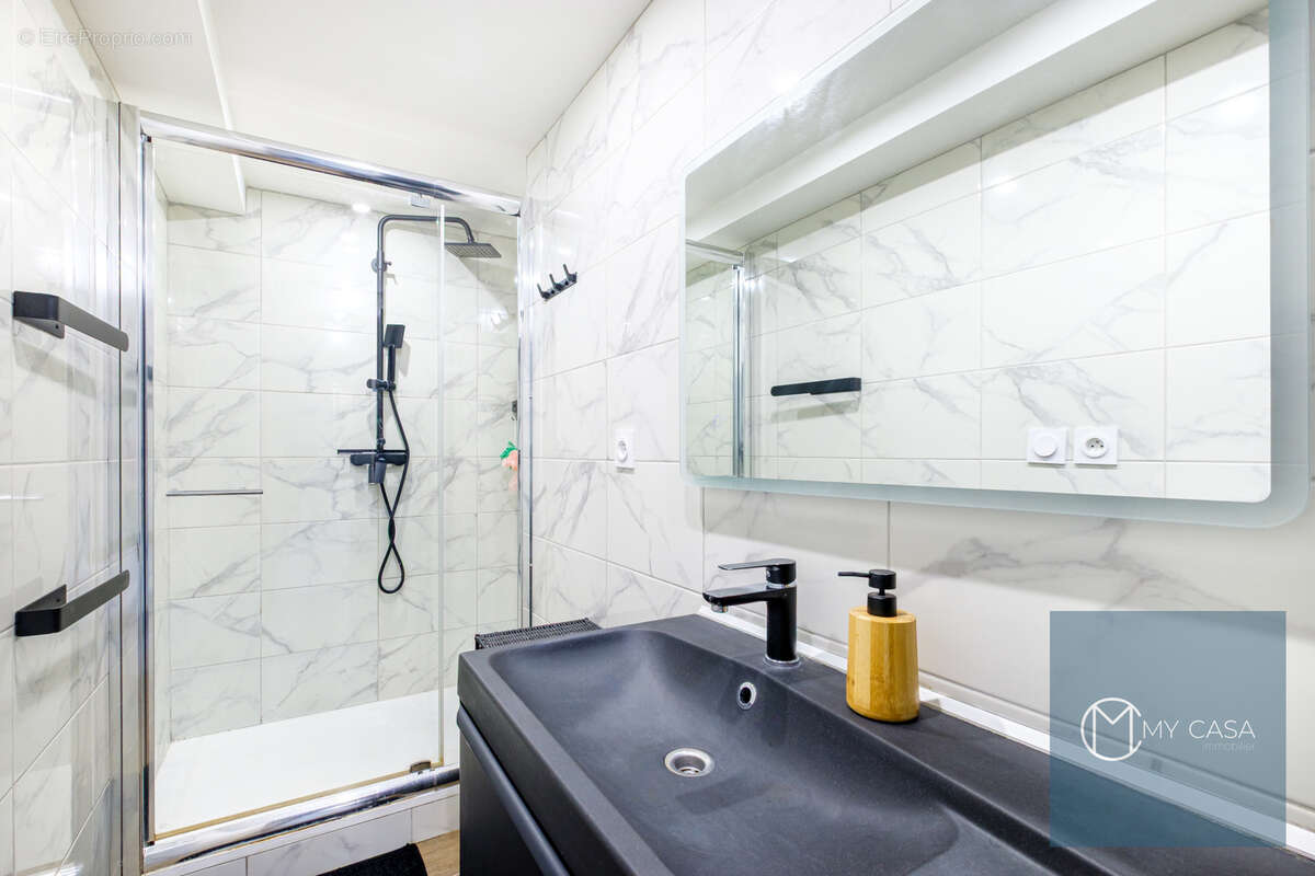 Appartement à LYON-5E