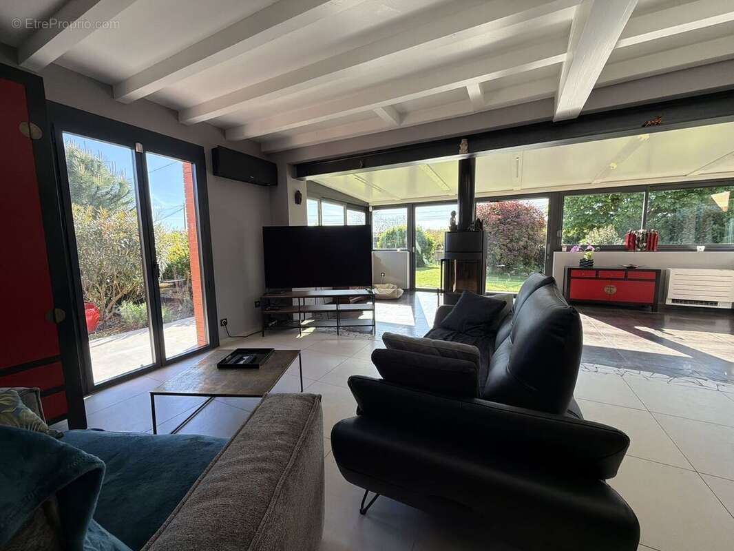 Maison à FONTENILLES