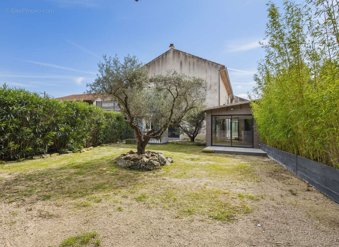 Maison à BEDARRIDES