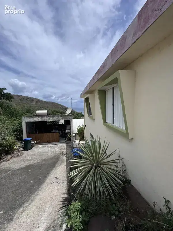 Maison T3 (80m2) + T2 (45m2) - Le Carbet 97221 - photo 10
