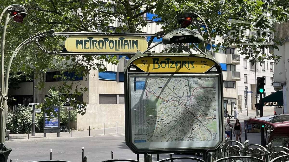 Appartement à PARIS-19E