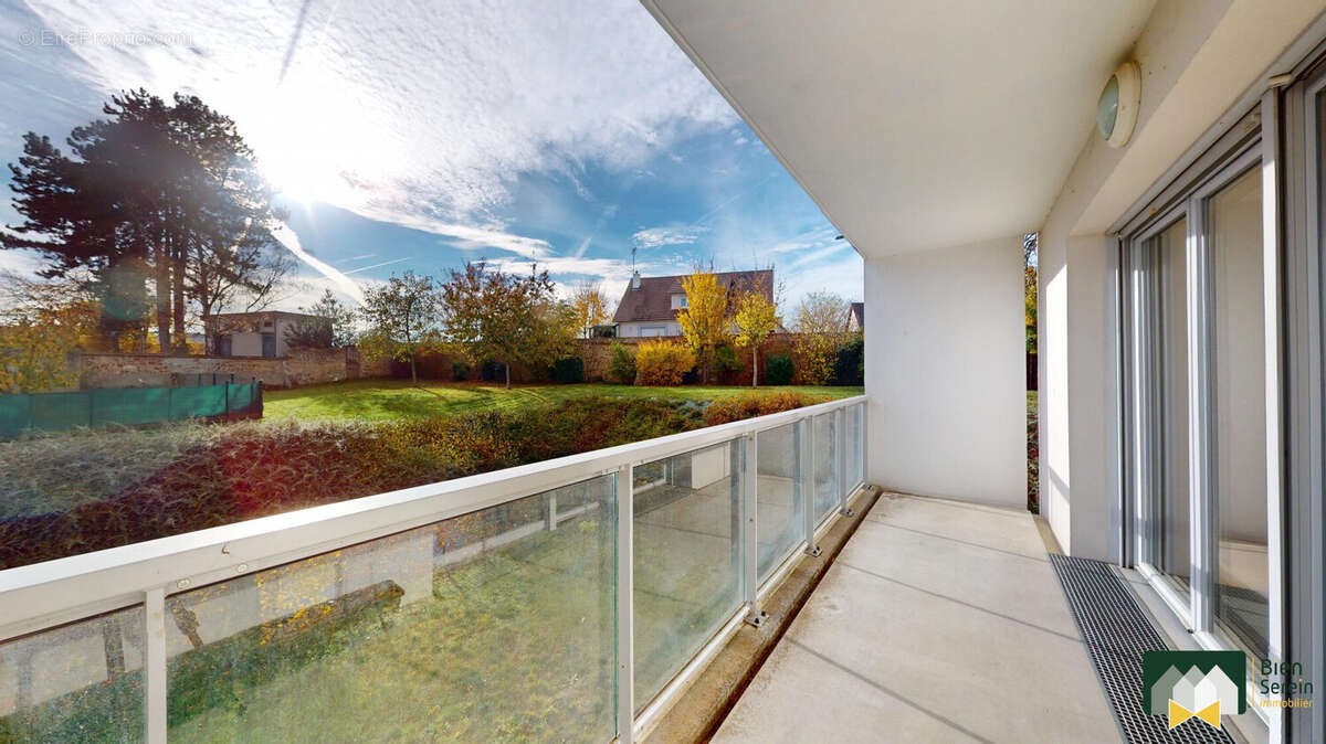 Appartement à MAINVILLIERS