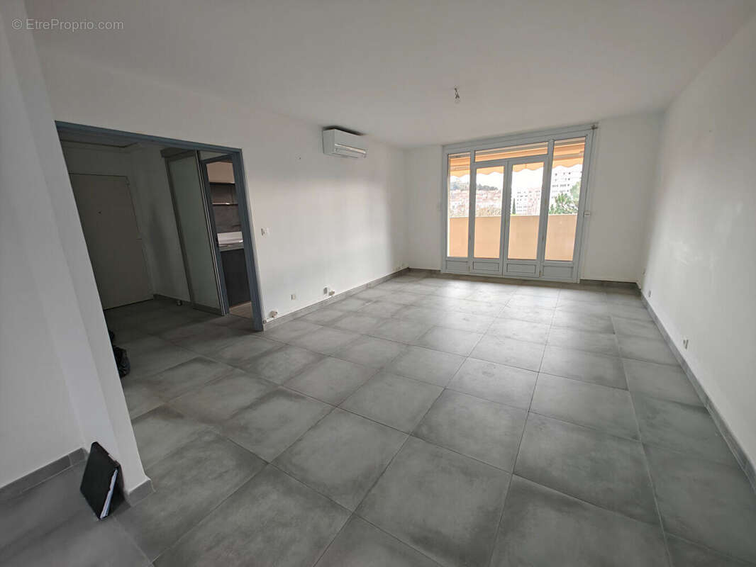 Appartement à LA GARDE