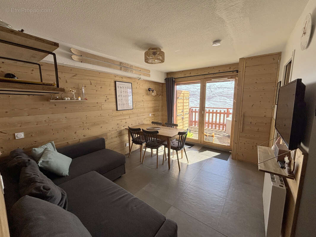 Appartement à SAINT-FRANCOIS-LONGCHAMP