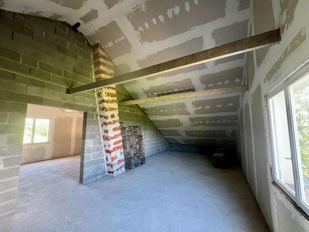 Maison à SAINT-GERVAIS-LA-FORET