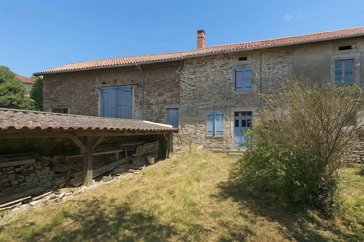 Maison à DOURNAZAC