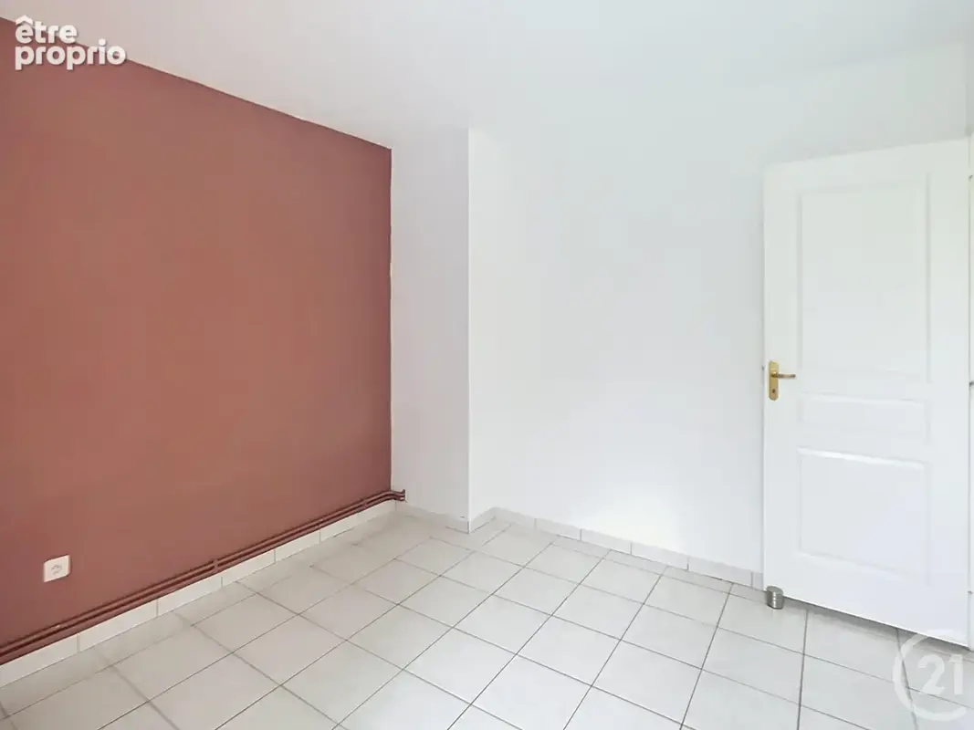Appartement 2 pièces 35 m² à vendre à Gisors (27140) - photo 4