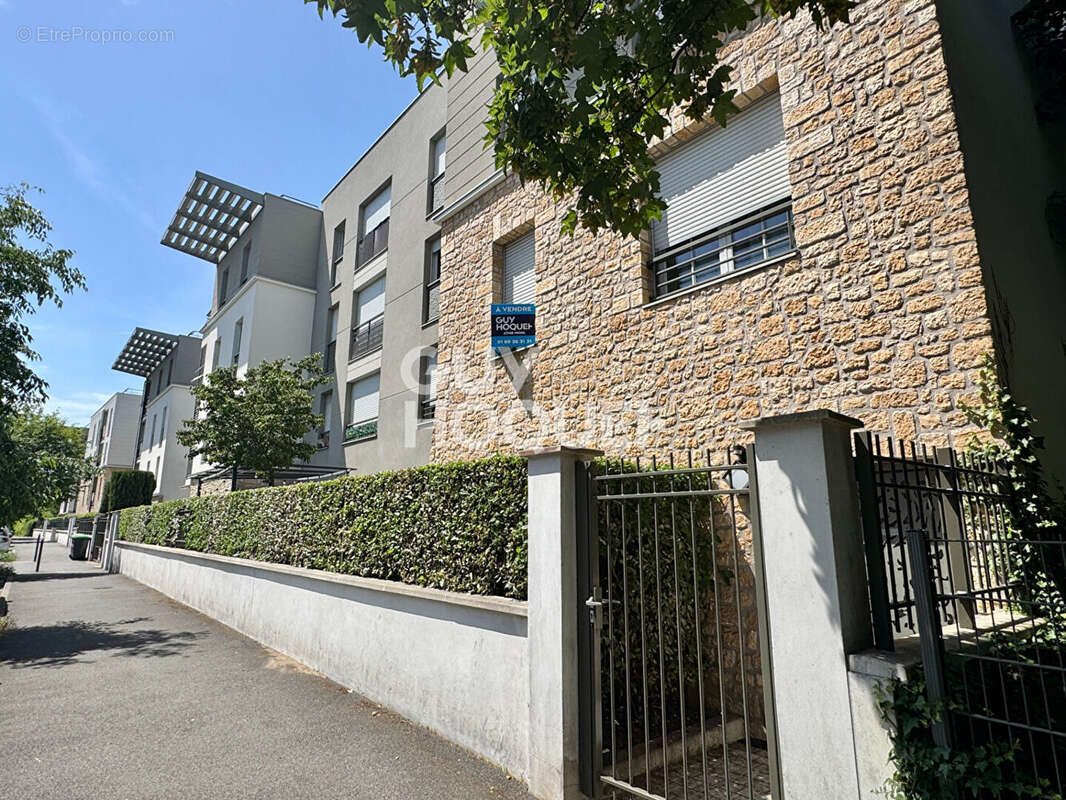 Appartement à ATHIS-MONS