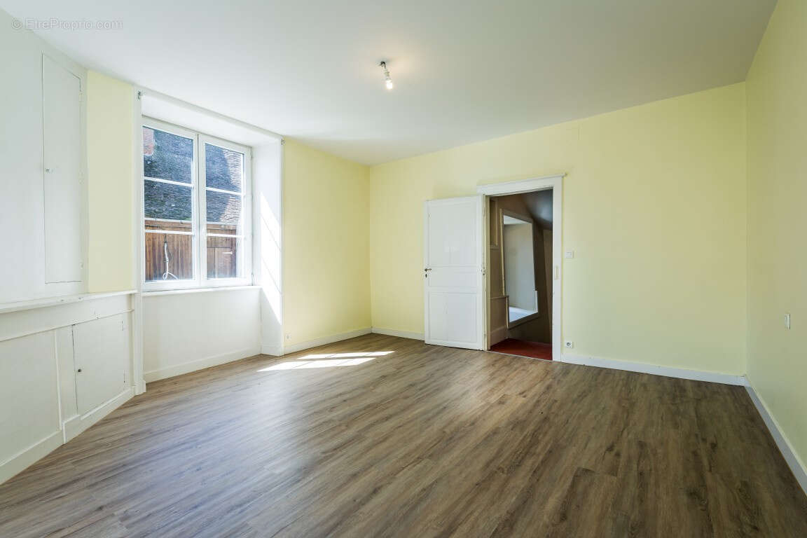  grande maison familiale avec jardin - photo 18