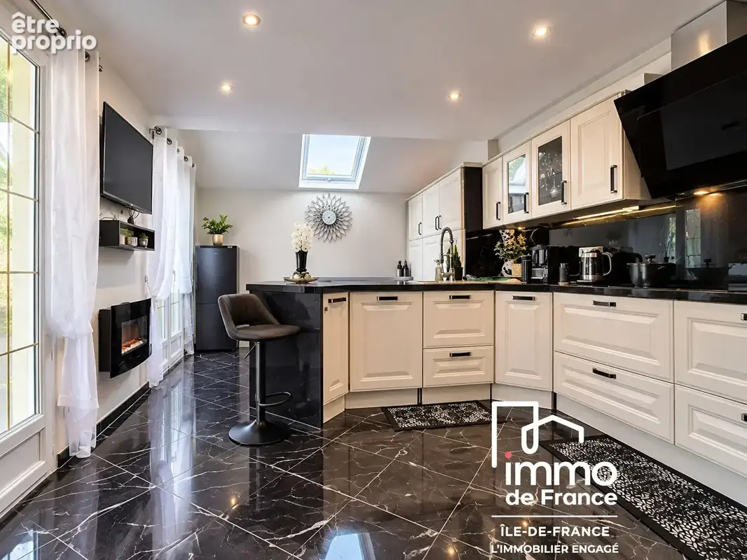 Maison Chelles 7 pièces 202 m2 terrain 429 m2 - photo 9