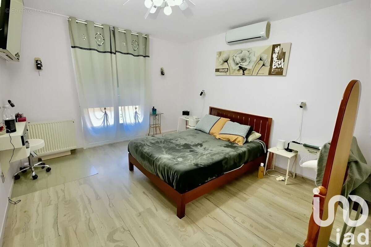 Photo 9 - Maison à LINAS