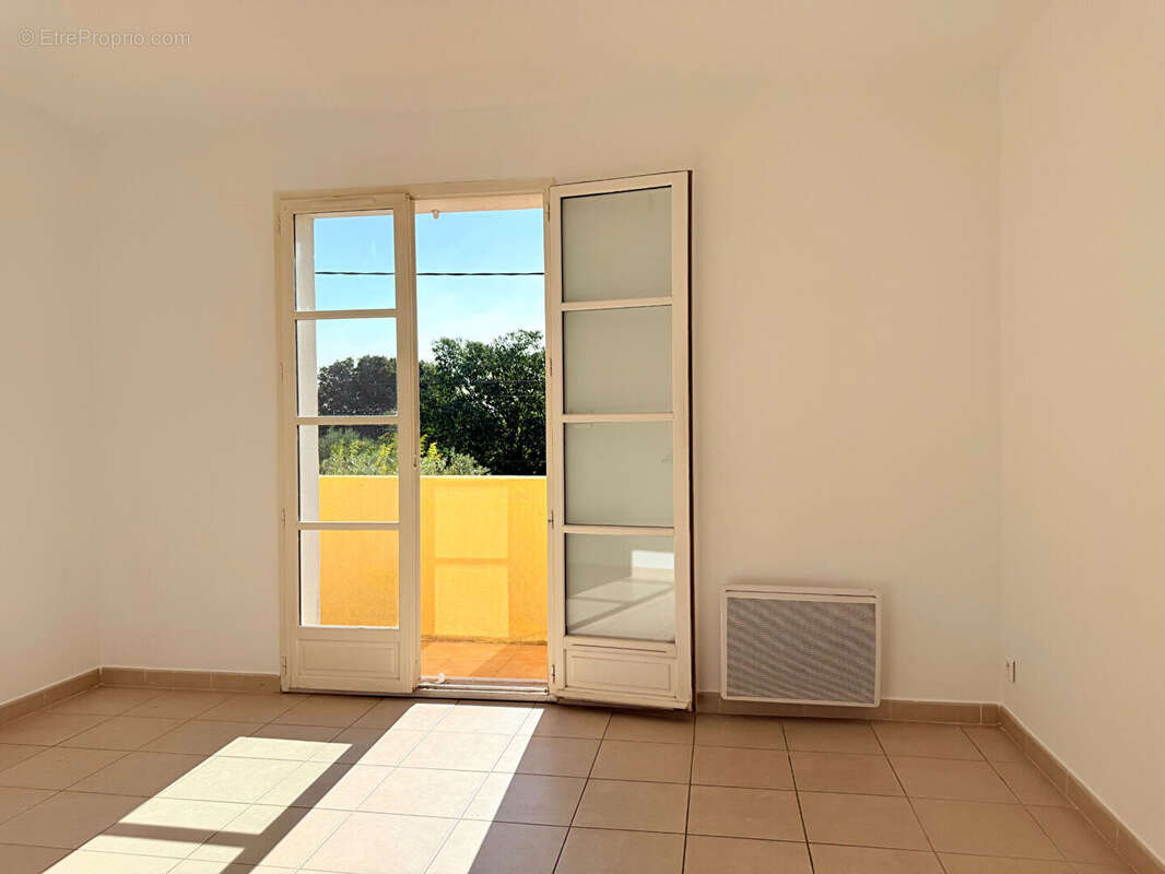 Maison Bouchet - 4 pièces - 93m² avec garage, parking privé et cour - photo 15