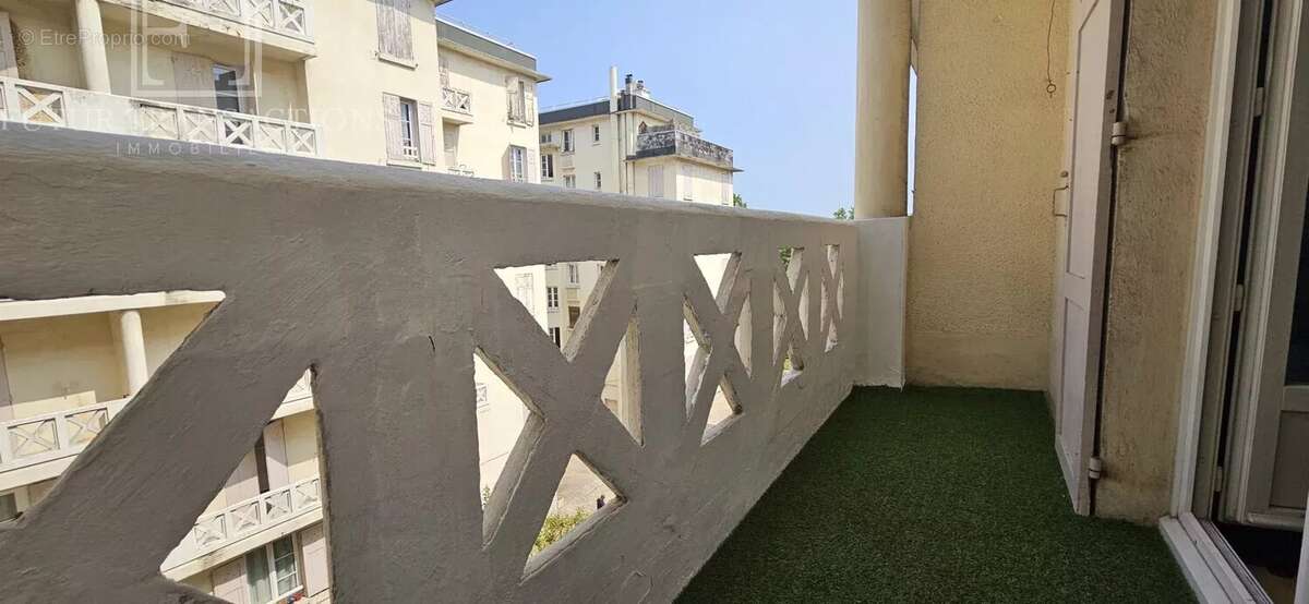 Appartement à COLOMBES