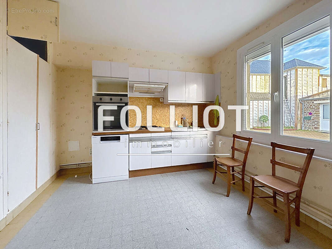 Maison à TORIGNI-SUR-VIRE