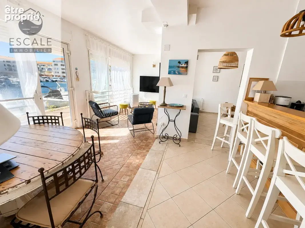 Vente grand type 3 au coeur de la marina des quilles a sete - photo 3