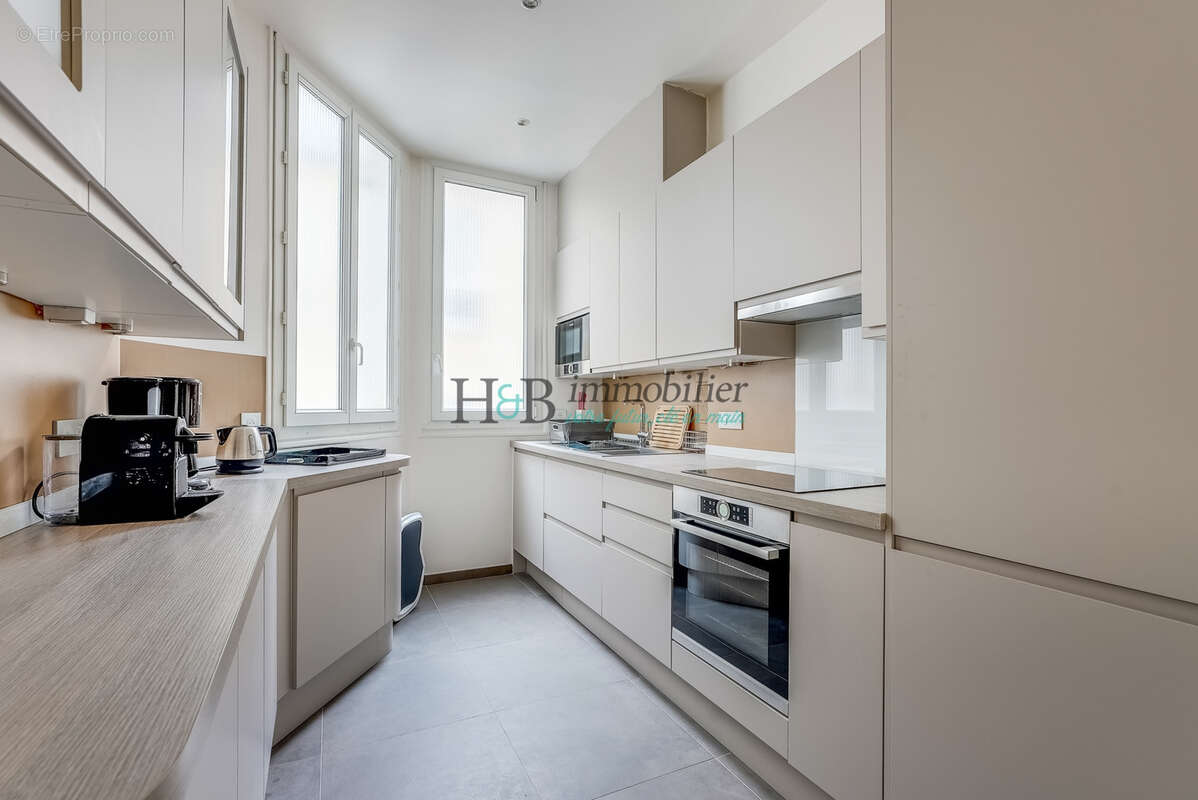 Appartement à PARIS-12E