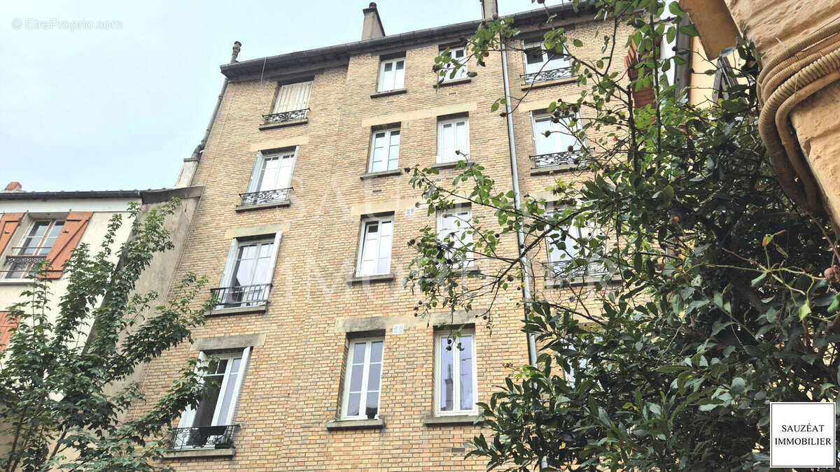 Appartement à BAGNEUX