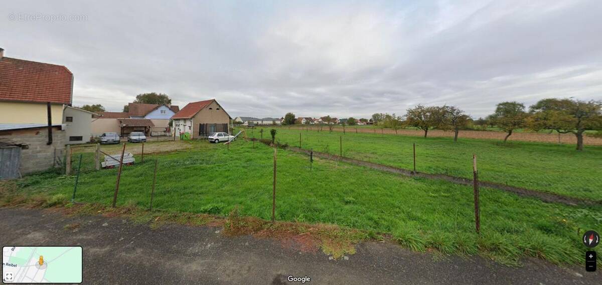 Terrain à HERRLISHEIM