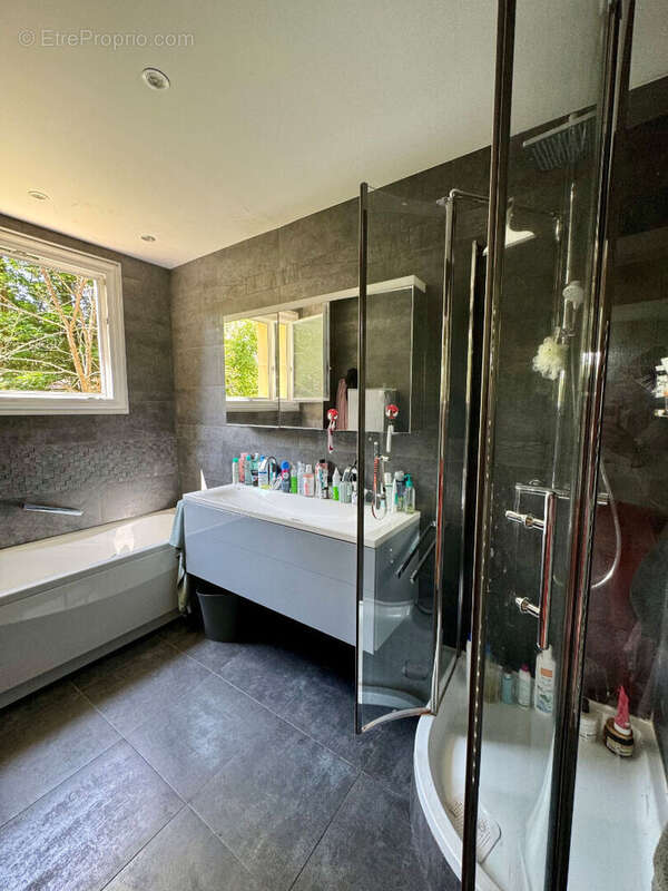 Appartement à MAISONS-LAFFITTE