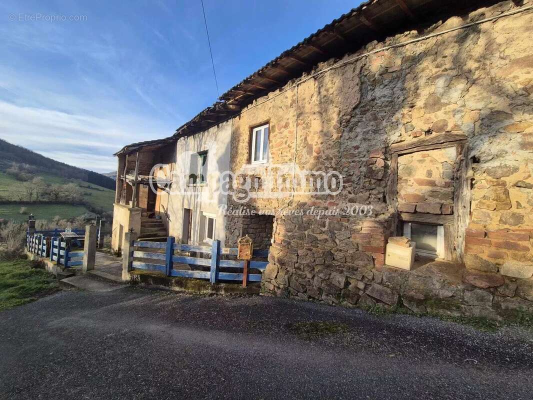 Maison à SAINT-FORGEUX