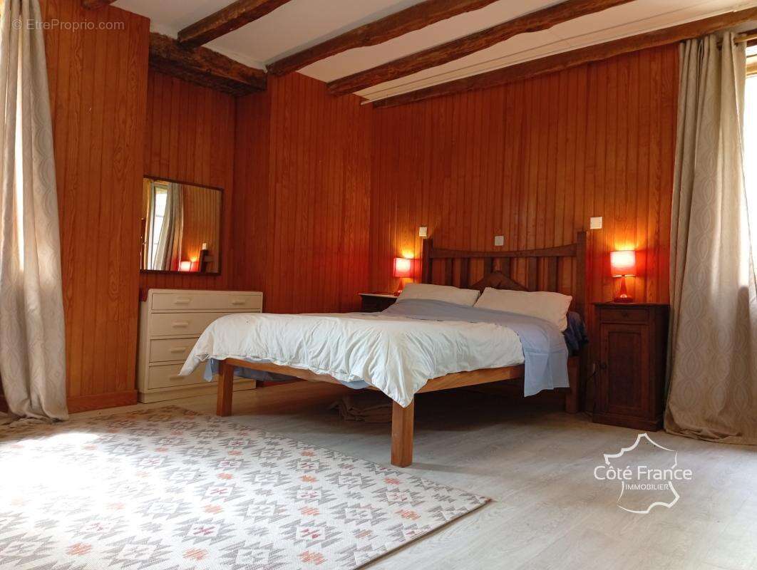 Propriété de charme en pierre avec piscine et grange authent - photo 13