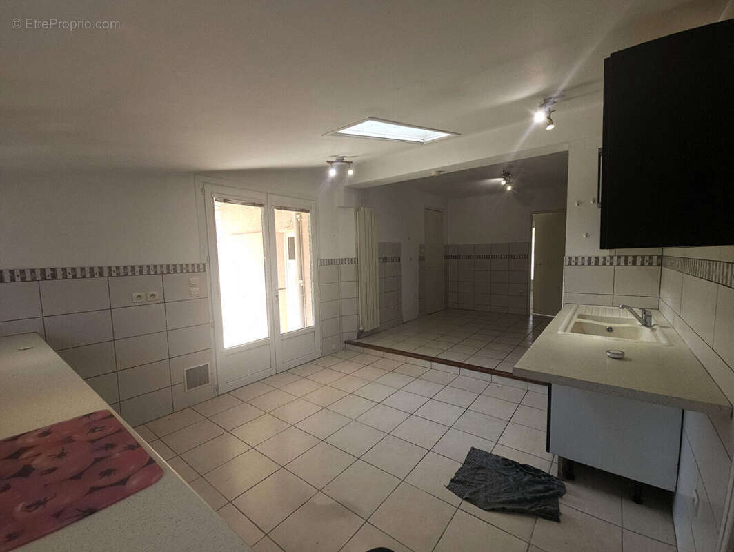 Colomiers - Plain-pied de 142 m², 4 chambres, terrain clos de 1 137 m² - photo 5