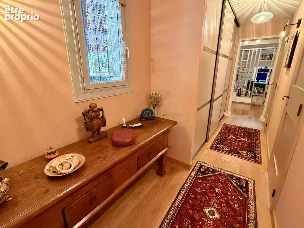 Élégante propriété avec villa principale, mazet en pierres et piscine - photo 45
