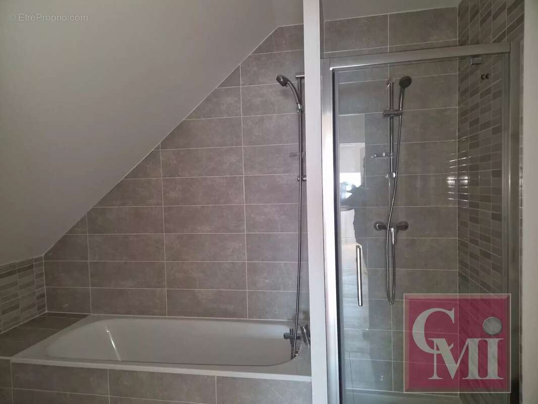 Appartement à ARPAJON