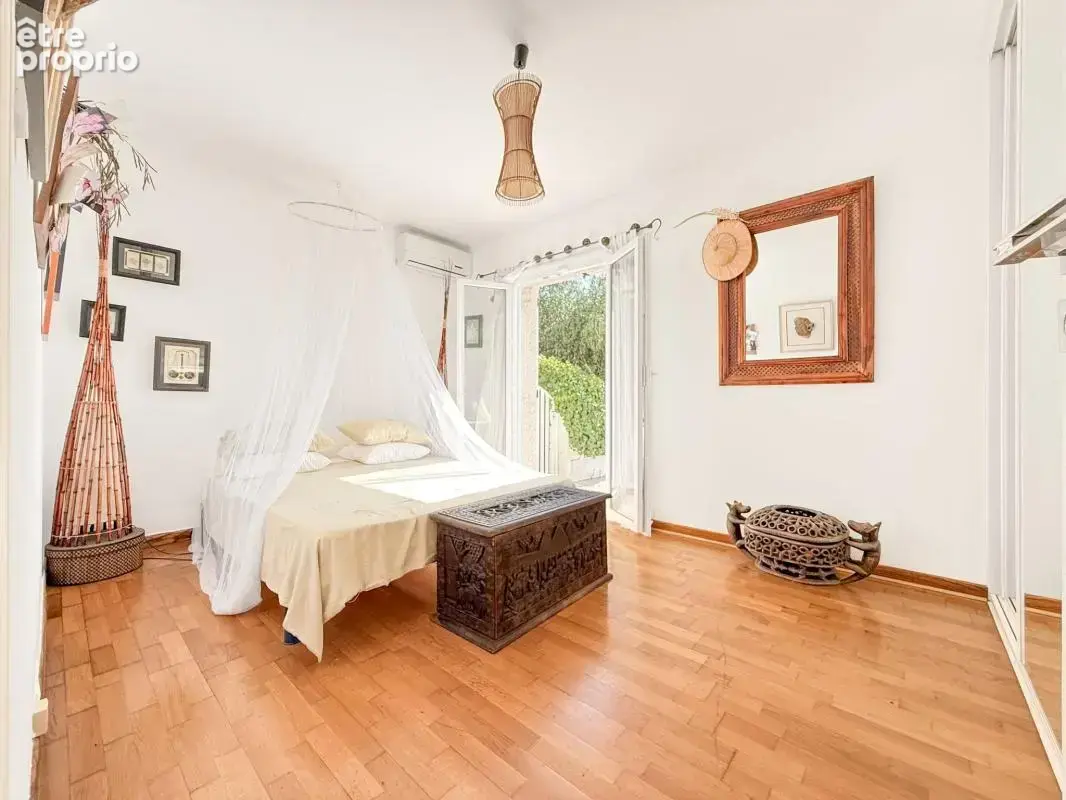 Maison 5 pièces sur les hauteurs de Nice à Vendre - photo 12