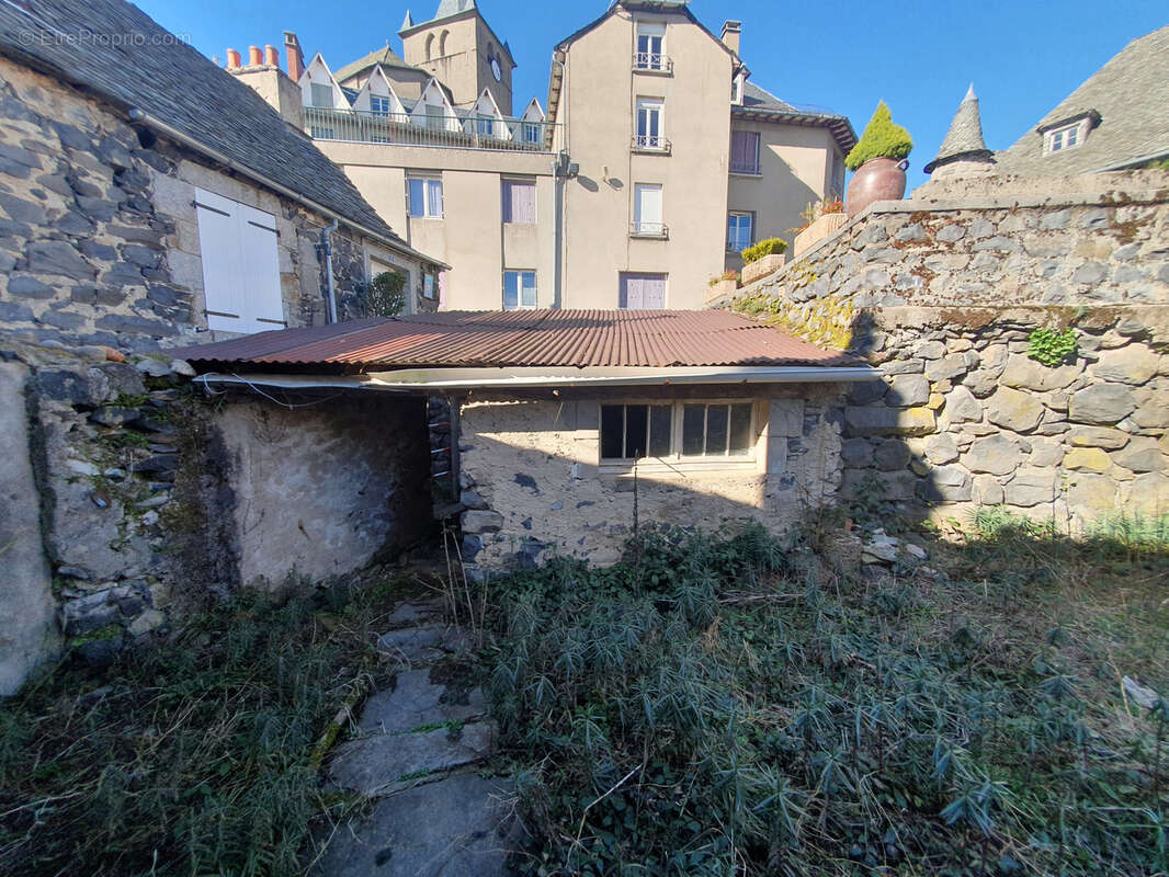 Maison de village au coeur du faubourg - photo 3