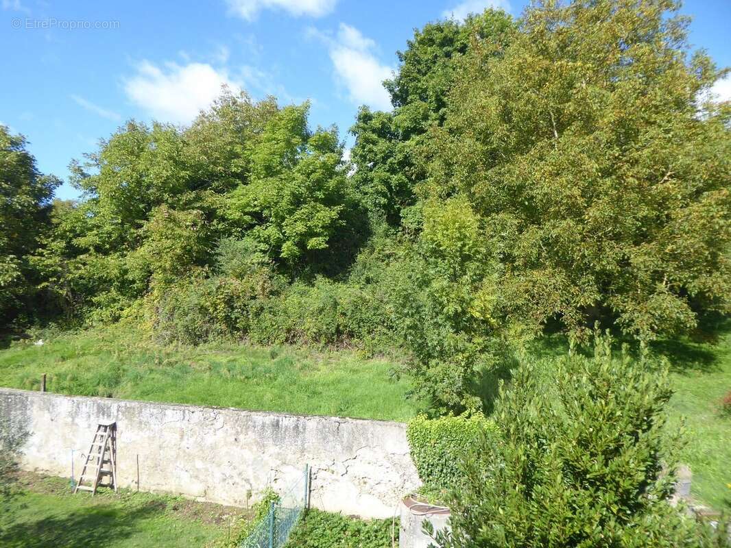 Appartement à SERMERIEU