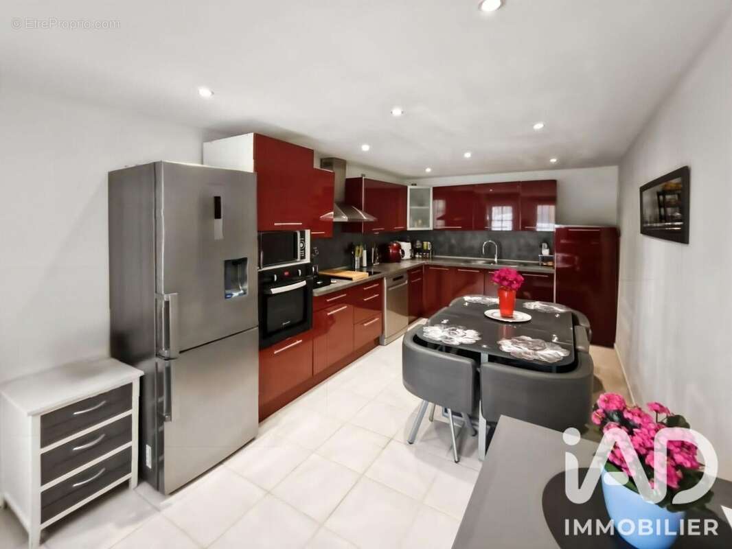 Maison 75 m² à Moussy-Le-Vieux  - photo 4