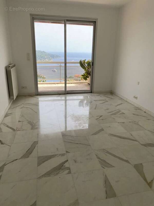 Appartement à VILLEFRANCHE-SUR-MER