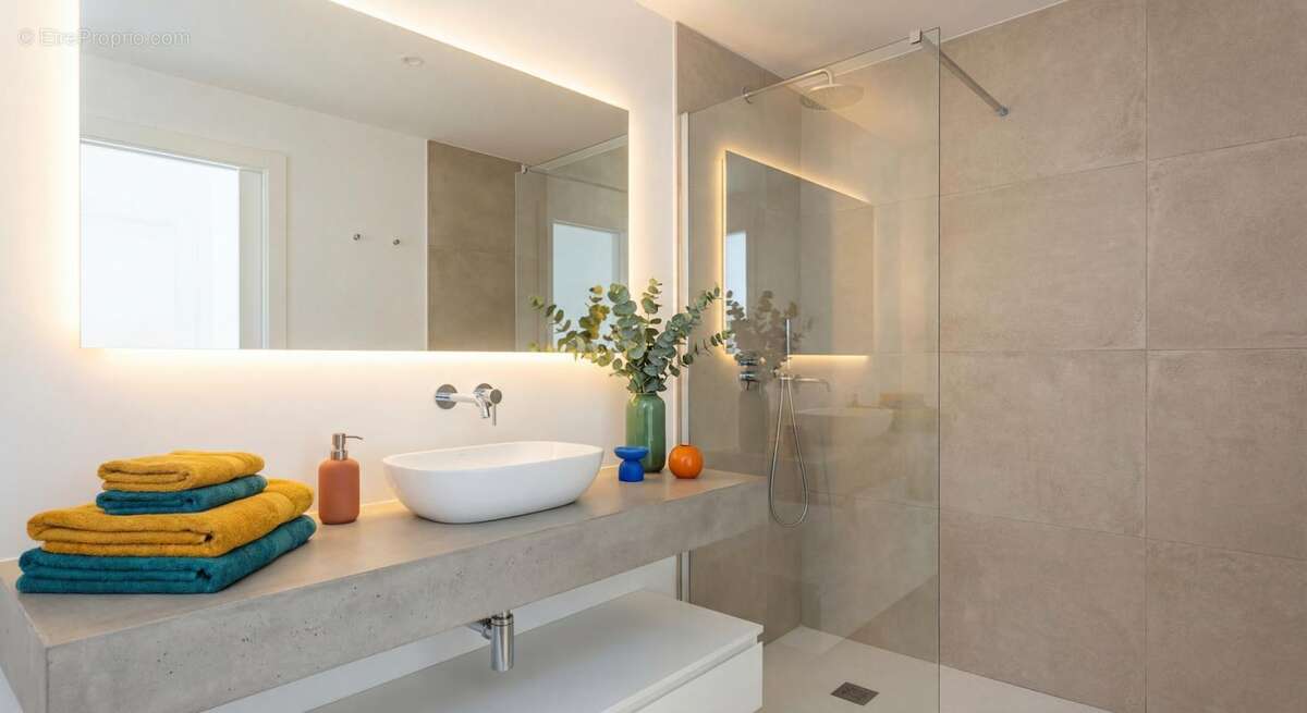 Appartement à LA TRONCHE