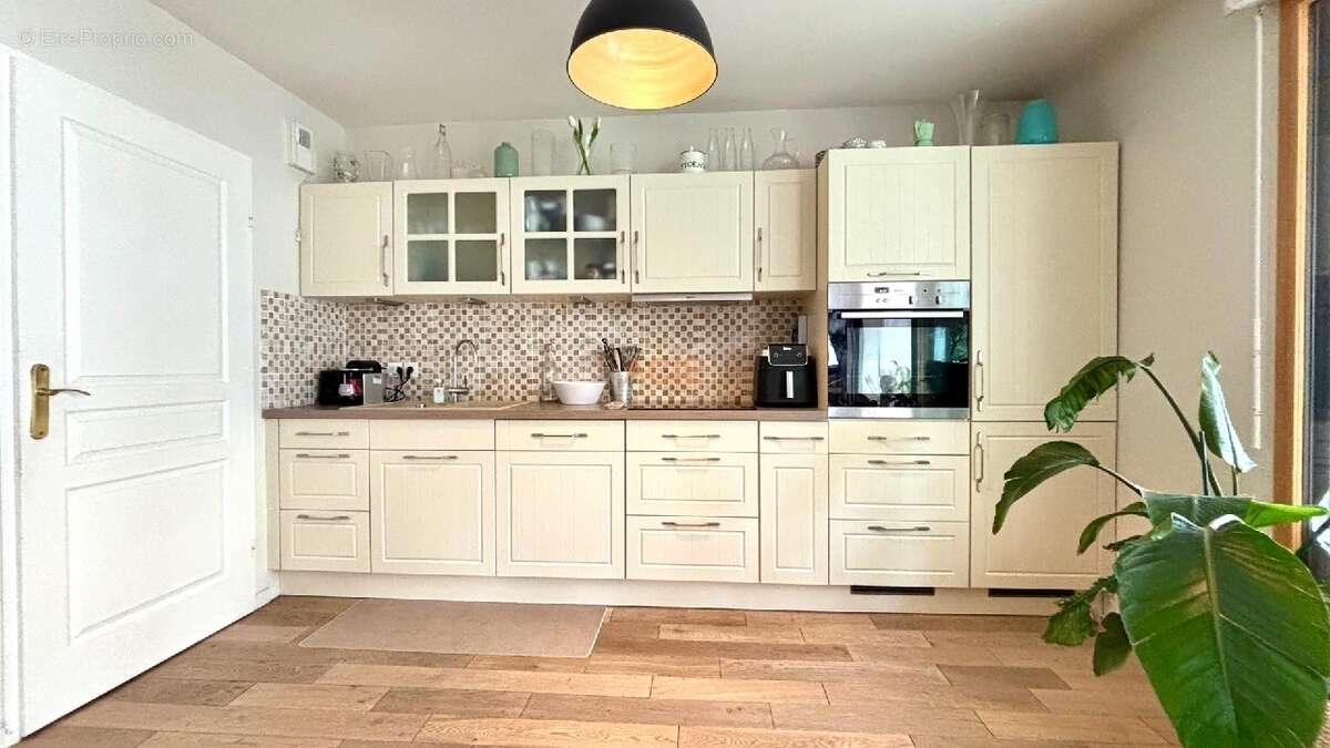 Appartement à LOUVRES
