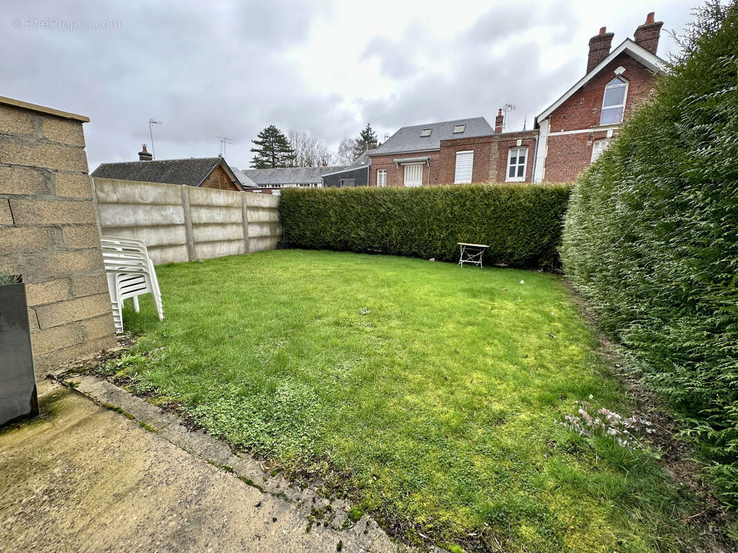 Maison à SAINT-NICOLAS-D'ALIERMONT