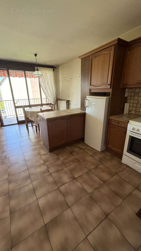 Appartement à ROCHE-LA-MOLIERE