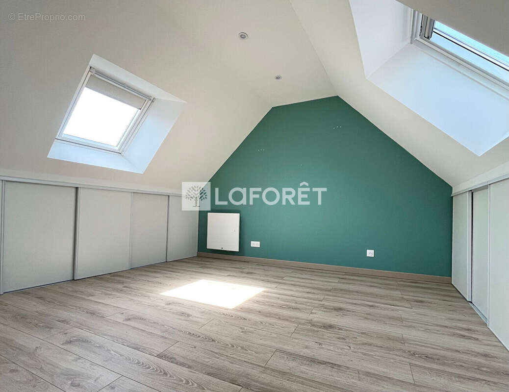 Maison Ully Saint Georges 4 pièce(s) 84 m2 - photo 8