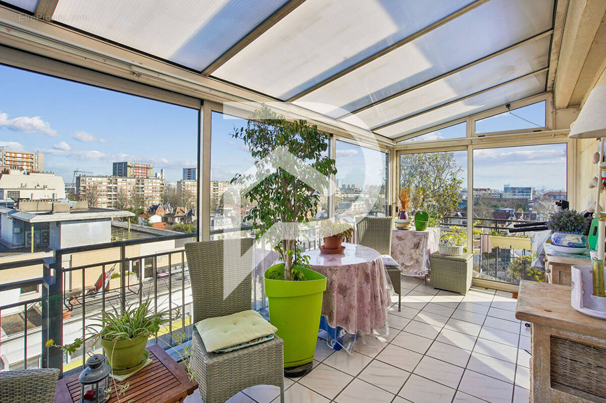 Appartement à COLOMBES
