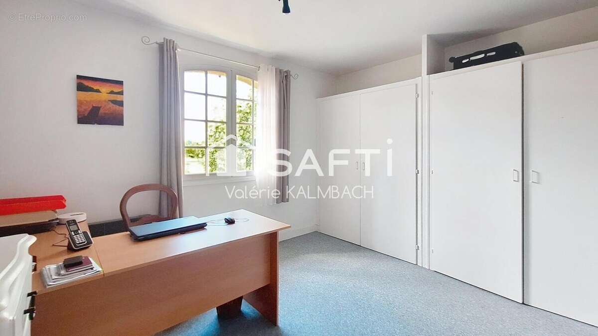 Maison 141 m² à Boutiers-Saint-Trojan  - photo 8
