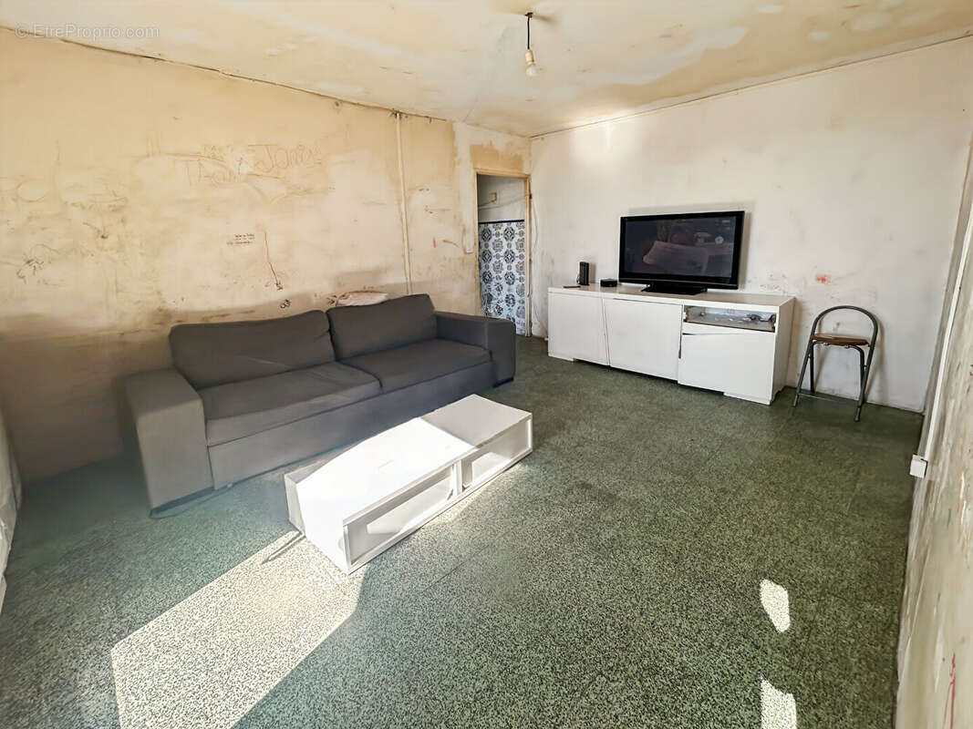 Appartement à MARSEILLE-15E