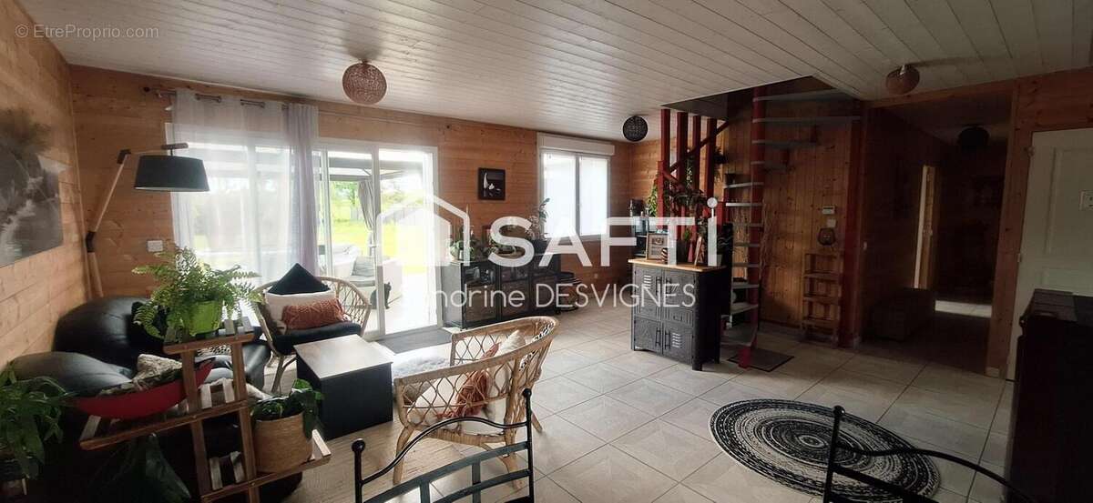Photo 3 - Maison à ETANG-SUR-ARROUX