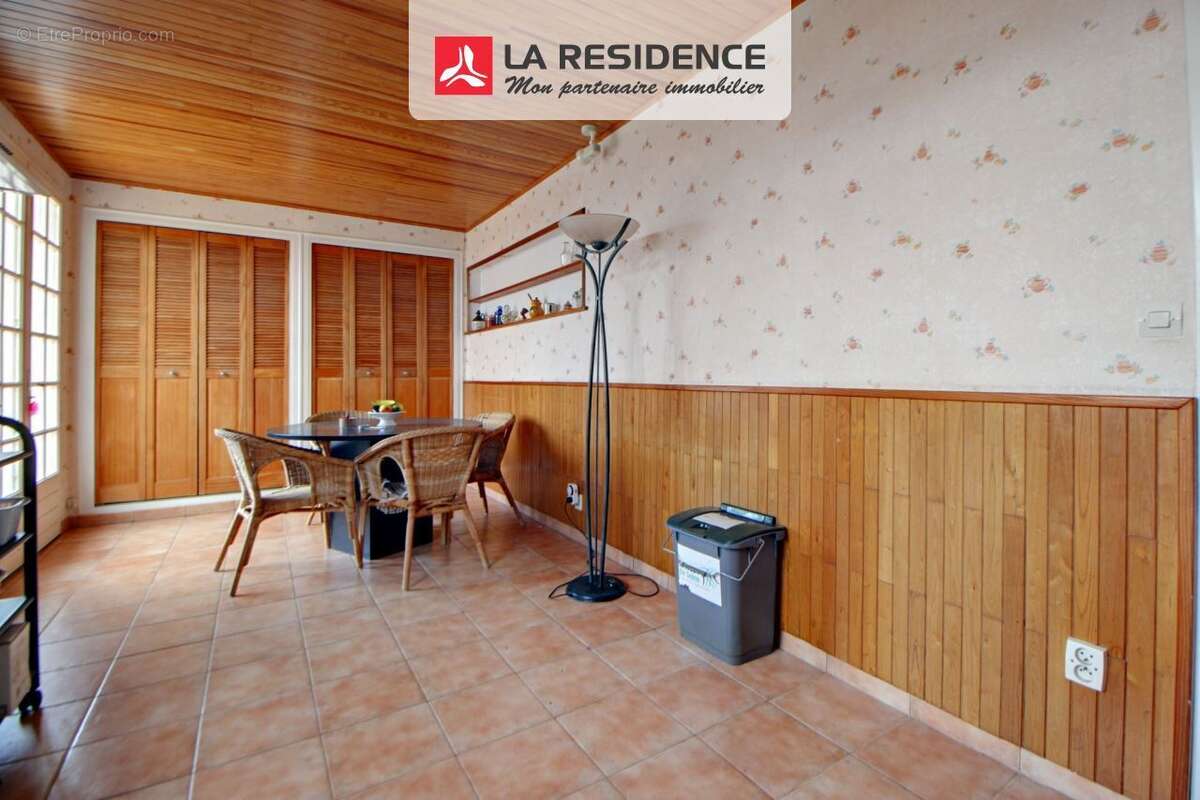 Maison à VERNEUIL-SUR-SEINE