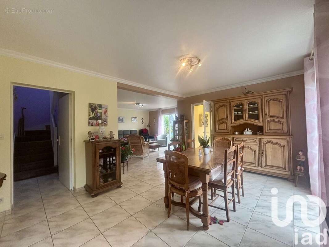 Photo 2 - Maison à LAMBALLE