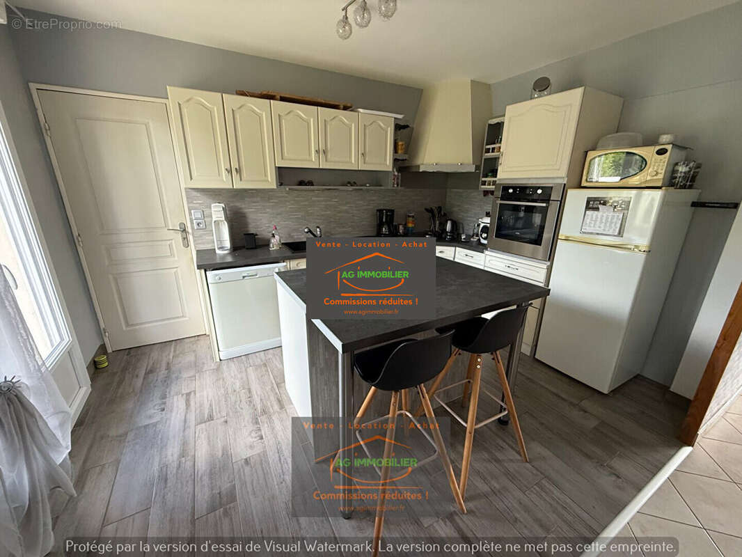 Maison à SAINT-MEEN-LE-GRAND